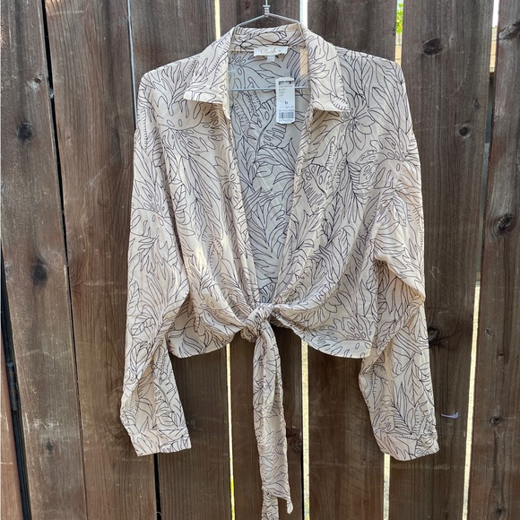 BLUSH | Women’s Sheer Plant Print Blouse NWT - Picture 7 of 8